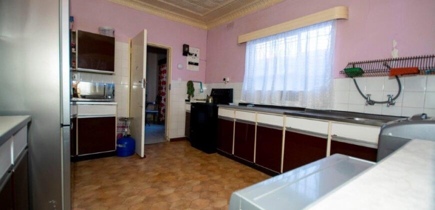 Discover this neat, well-maintained family home that’s ready for you to move in and start living!