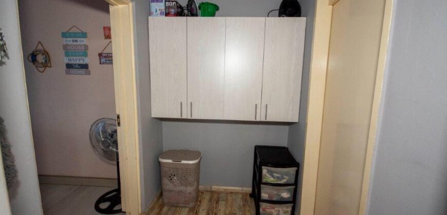 Discover this neat, well-maintained family home that’s ready for you to move in and start living!