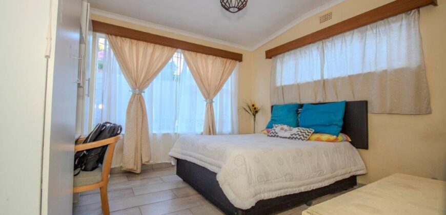 Discover this neat, well-maintained family home that’s ready for you to move in and start living!