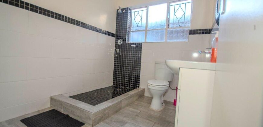 Discover this neat, well-maintained family home that’s ready for you to move in and start living!